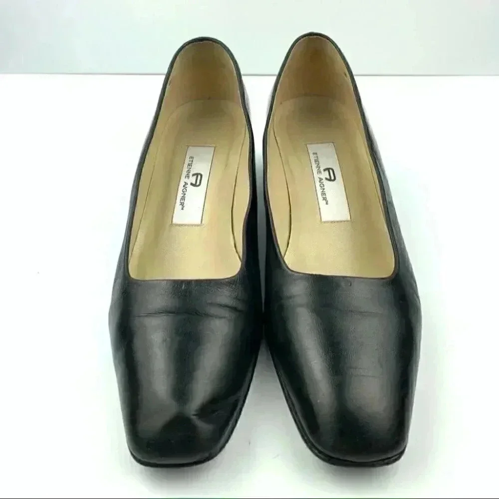 Etienne Aigner heels size 8.5 Astoria black leather vintage 80s 90s career